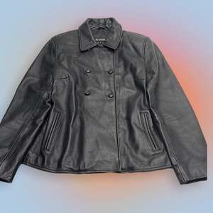 111 STATE Women’s Small Black Leather Coat
